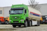 Powder Tank Truck HOWO – Image 3