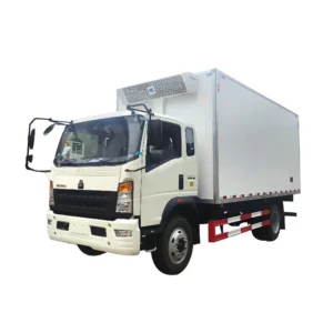 22 ft refrigerated truck HOWO