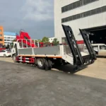 5-Ton Knuckle Boom Crane ISUZU - Image 3