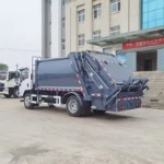 11m³garbage compression truck ISUZU - Image 4