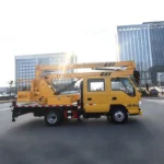 13m Bucket Truck ISUZU – Image 4