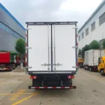 22 ft refrigerated truck HOWO - Image 5