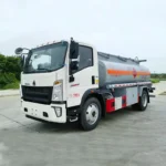 8500L Fuel Truck HOWO - Image 2