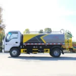 ⁦5000 Liters Sprinkler Truck ISUZU⁩ - الصورة ⁦6⁩