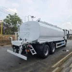 20000 Liters Water Truck ISUZU - Image 4