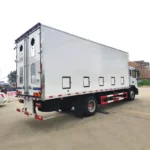 6.8m Chick Transport Truck DongFeng - Image 5