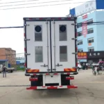 6.8m Chick Transport Truck DongFeng - Image 4