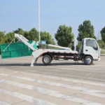 Skip Loader Truck 4m³ ISUZU - Image 4