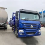 Skip Truck 14m³ HOWO - Image 3